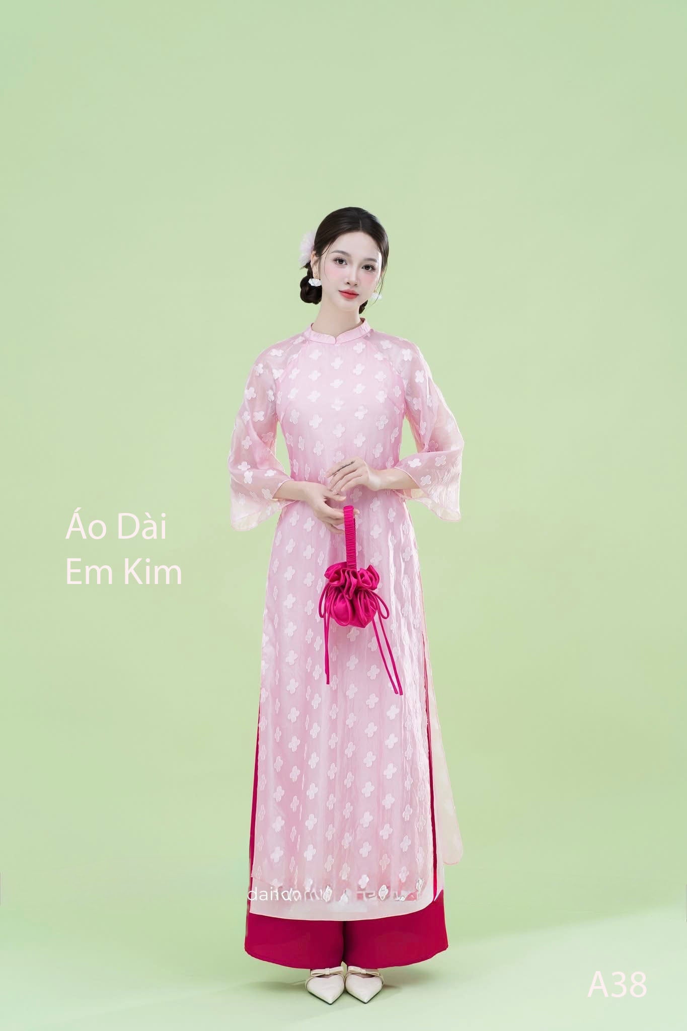 Pink tơ Ao Daii cach tân A38