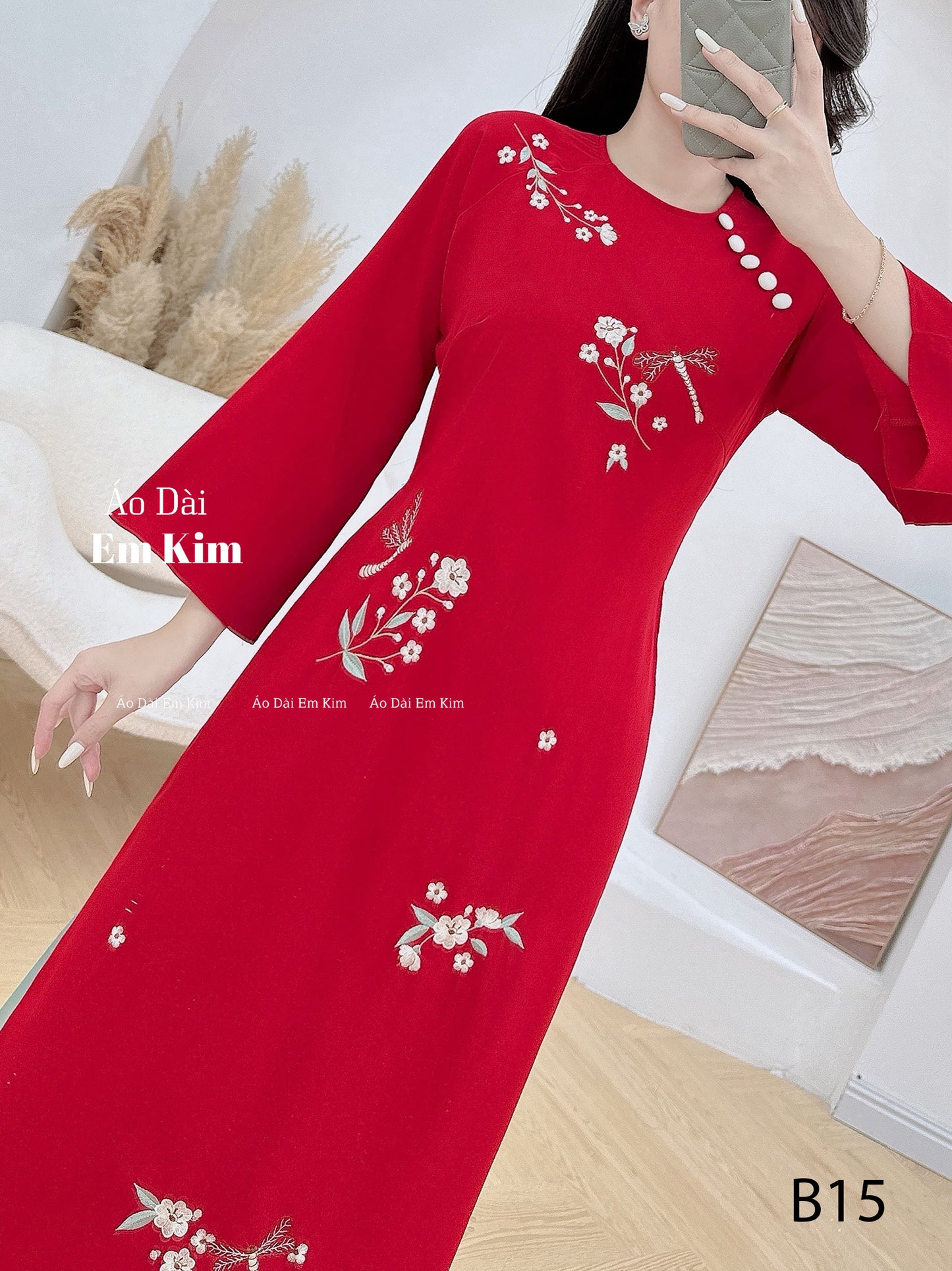 Red Embroidery Ao Dai Cach Tan |B15