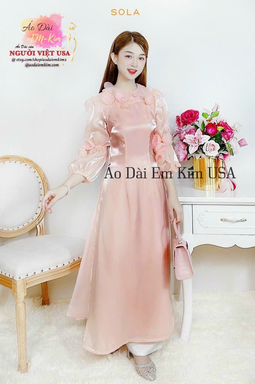 3D roses silk flower double layers\ Modernized Ao Dai sets with pants/ Ao Dai for women/ Ao Dai Viet Nam\B15