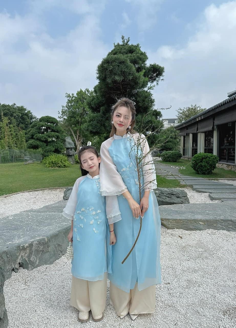 Blue Mommy and daughter Matching Ao Dai Set đính kết| Pre-made Modern Ao Dai Vietnam| Ao Dai women| Ao dai for girls| Lunar New Year| Kids