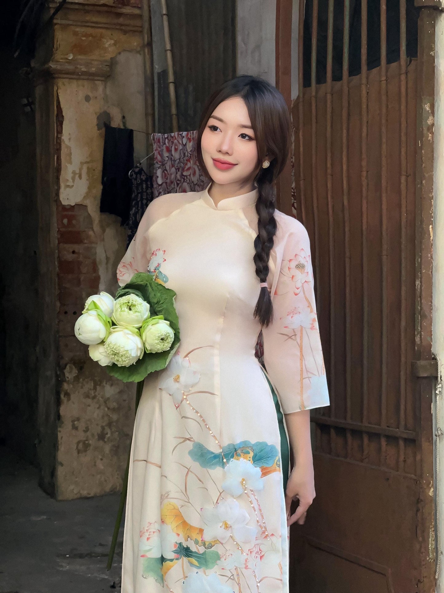 Ao Dai 3D Lotus double layers design dinh ket| Pre-made Vietnamese Ao Dai for women| Ao Dai Cach Tan| Ao Dai women with pants| Ao Dai modern