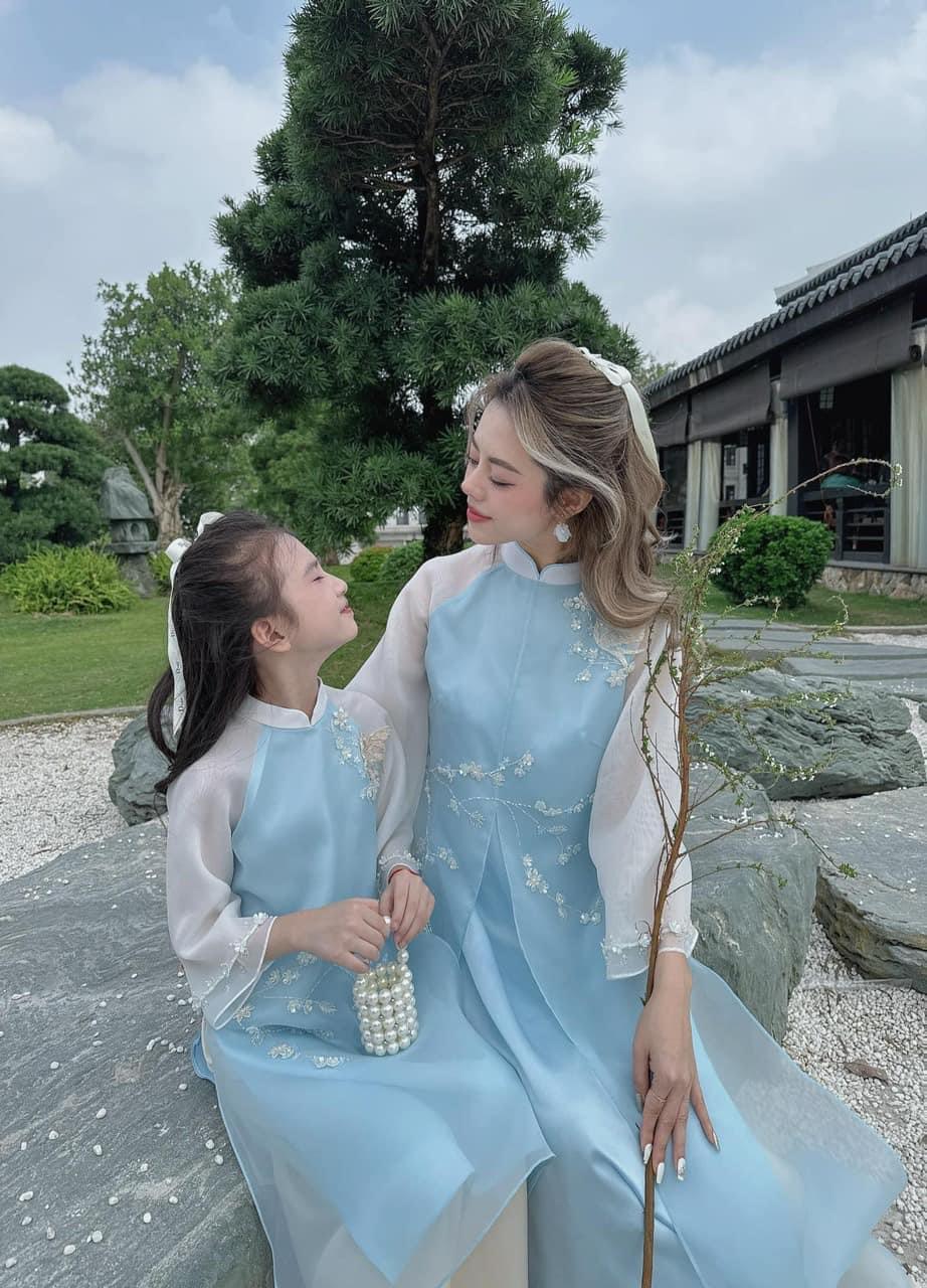 Blue Mommy and daughter Matching Ao Dai Set đính kết| Pre-made Modern Ao Dai Vietnam| Ao Dai women| Ao dai for girls| Lunar New Year| Kids