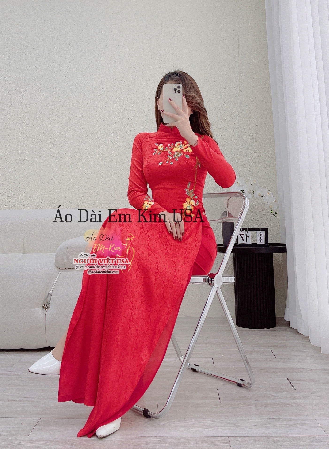 Embroidered floral Ao Dai Set B5