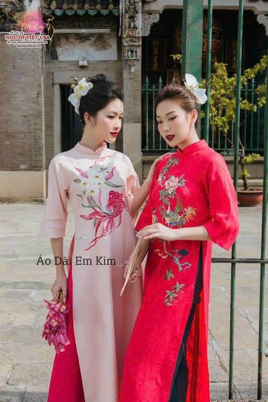 Shifted Embroidered Red Ao Dai Set,|D07a